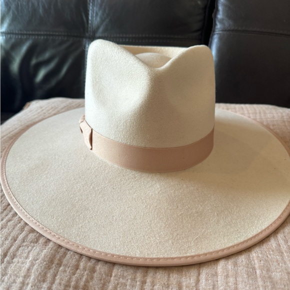 Like new lack of color ivory rancher hat - Picture 4 of 8